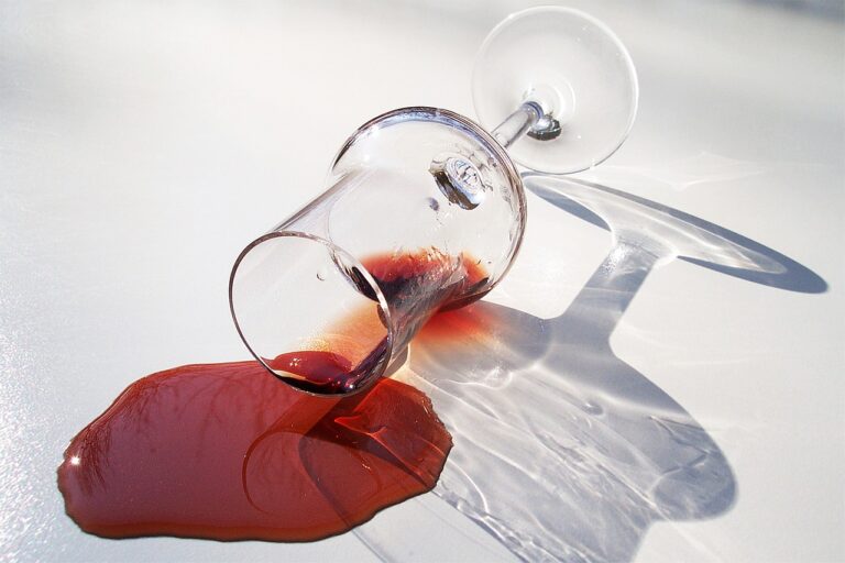 red wine, spill, spot, glass, red, liqueur, alcohol, the shade, liquid, red wine stains, spill, spill, spill, spill, spill